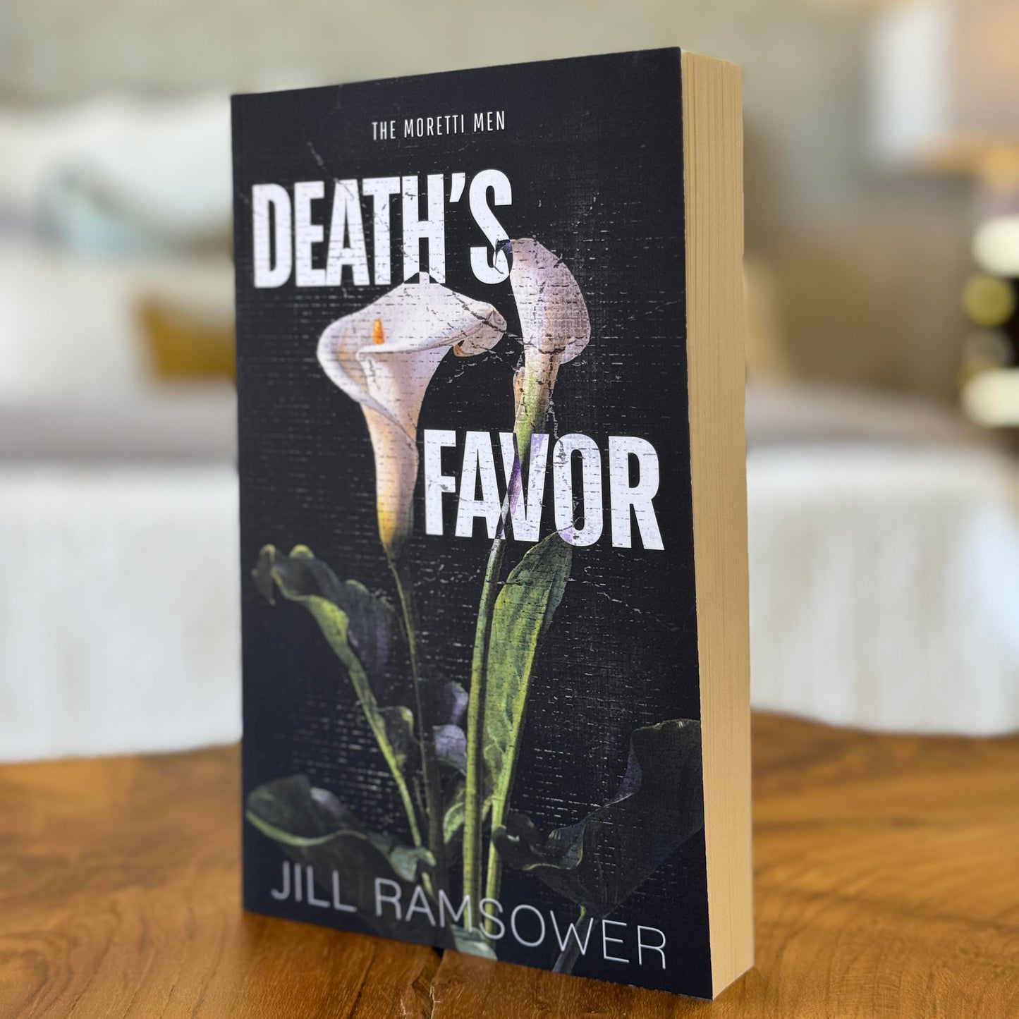 Death's Favor - Paperback(Discreet)