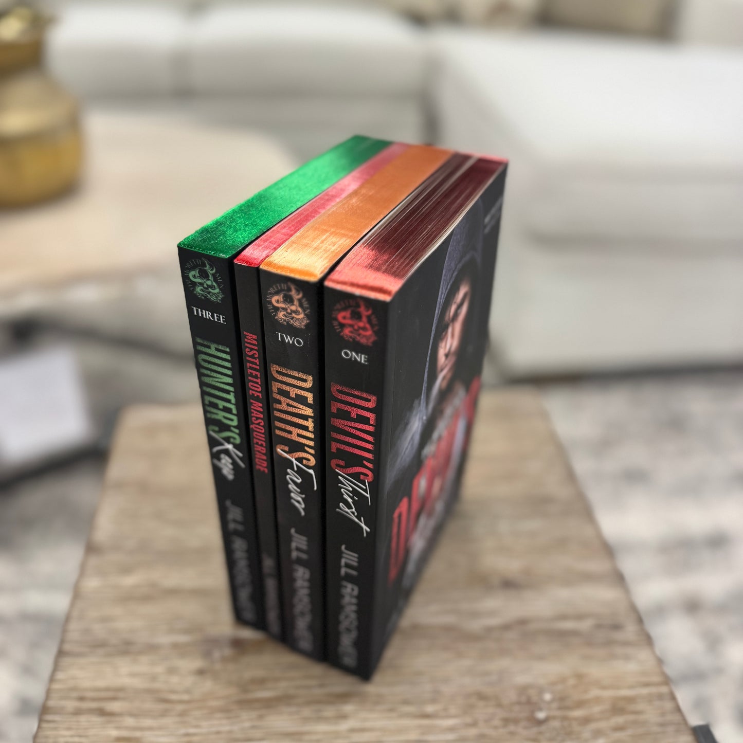 Moretti Men Paperback Set Sprayed Edges(Model Covers)(3 Books+Novella)