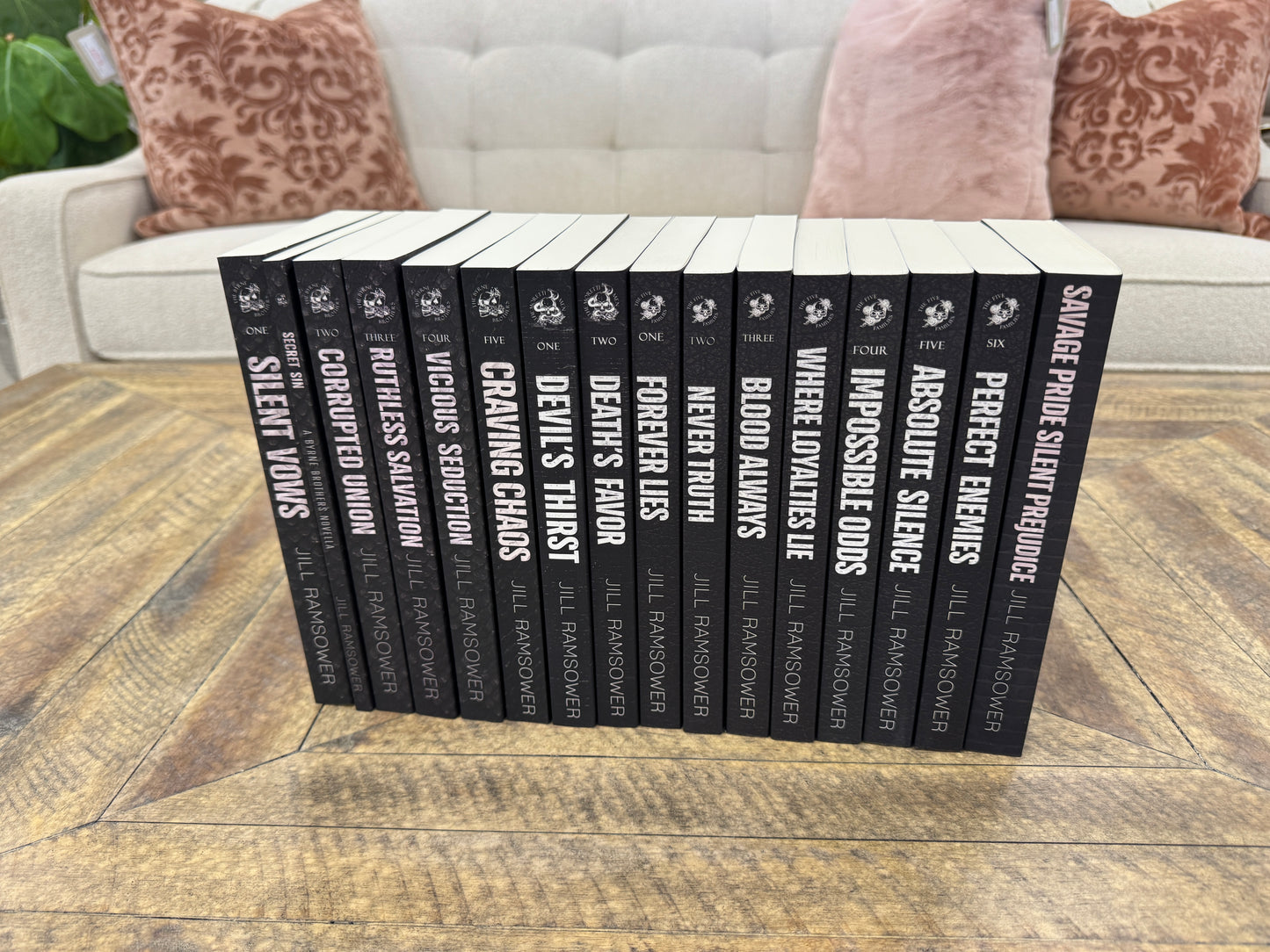 Complete Mafia Collection(Discreet Paperback)- includes Five Families, Byrne Brothers, Moretti Men and Savage Pride Duet